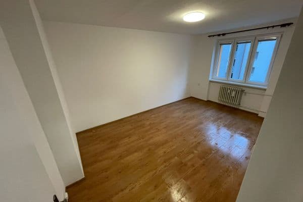 Pronájem bytu 1+1 38 m², Bojovníků za svobodu, Čáslav Pronájem bytu 1+1 38 m², Bojovníků za svobodu, Čáslav