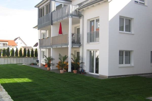 Pronájem bytu 3+1 80 m², Nufringen Pronájem bytu 3+1 80 m², Nufringen