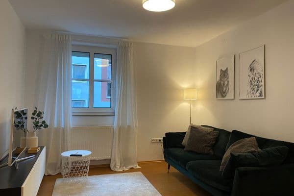 Pronájem bytu 2+1 43 m², Schildgasse 23, Nürnberg Pronájem bytu 2+1 43 m², Schildgasse 23, Nürnberg