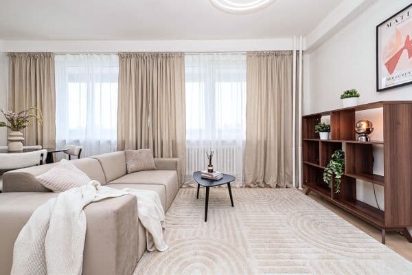 Prodej bytu 4+kk 94 m², V Dolině, Praha Prodej bytu 4+kk 94 m², V Dolině, Praha