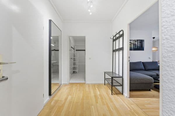 Pronájem bytu 3+1 87 m², Berlin, Berlín Pronájem bytu 3+1 87 m², Berlin, Berlín