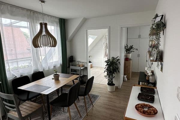 Pronájem bytu 2+kk 52 m², Wendlingen Pronájem bytu 2+kk 52 m², Wendlingen