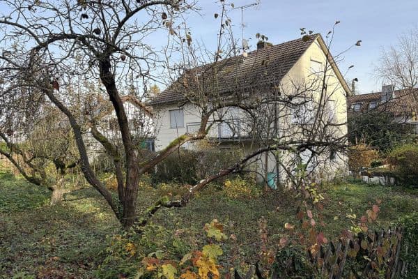 Prodej domu 130 m², pozemek 660 m², Karl-Betz-Straße 22, Heilbronn Prodej domu 130 m², pozemek 660 m², Karl-Betz-Straße 22, Heilbronn