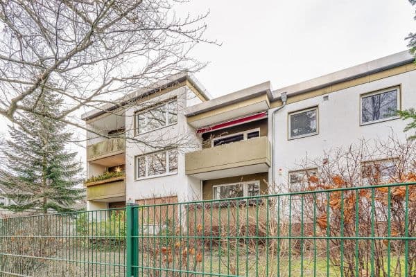 Prodej bytu 3+1 91 m², Hugo-Vogel-Straße 34, Berlin, Berlín Prodej bytu 3+1 91 m², Hugo-Vogel-Straße 34, Berlin, Berlín