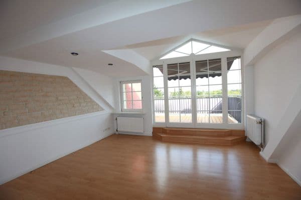 Prodej bytu 3+kk 106 m², Berlin, Berlín Prodej bytu 3+kk 106 m², Berlin, Berlín