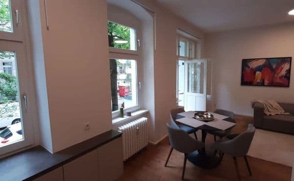 Pronájem bytu 2+1 66 m², Konradinstraße 28, Berlin Pronájem bytu 2+1 66 m², Konradinstraße 28, Berlin