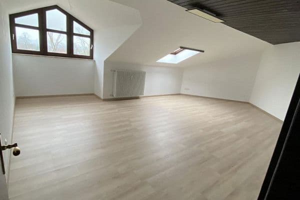 Pronájem bytu 2+1 68 m², Hofmarkstraße 19a, Bodenkirchen Pronájem bytu 2+1 68 m², Hofmarkstraße 19a, Bodenkirchen