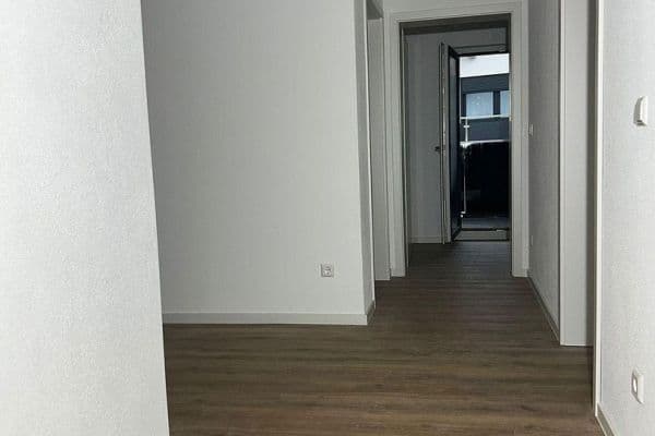 Pronájem bytu 4+kk 110 m², Blaubeuren Pronájem bytu 4+kk 110 m², Blaubeuren