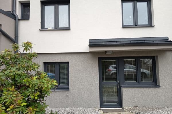 Pronájem bytu 2+1 45 m², Huberova, Praha Pronájem bytu 2+1 45 m², Huberova, Praha