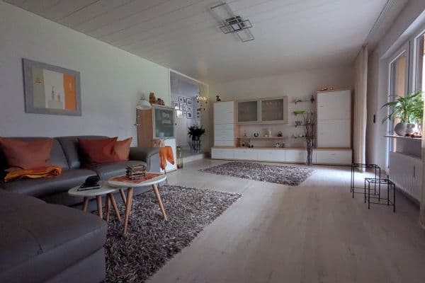 Prodej bytu 4+kk 93 m², Filderstadt Prodej bytu 4+kk 93 m², Filderstadt