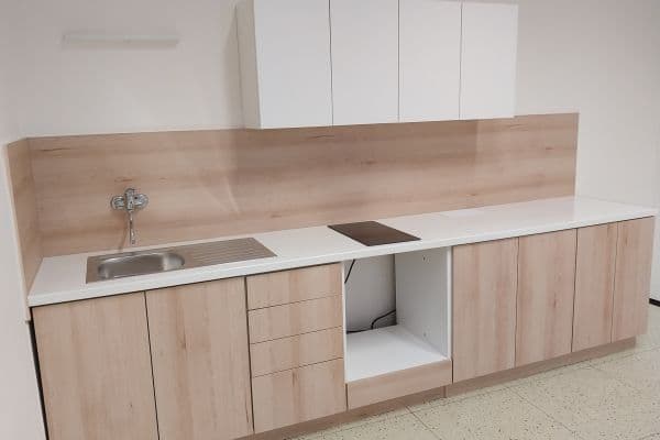 Pronájem bytu 2+1 50 m², Hronovická, Pardubice Pronájem bytu 2+1 50 m², Hronovická, Pardubice