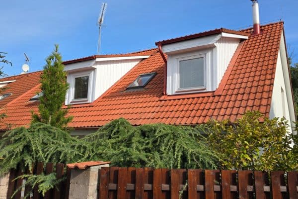 Prodej domu 200 m², pozemek 447 m², Podhořská, Praha 8 Prodej domu 200 m², pozemek 447 m², Podhořská, Praha 8