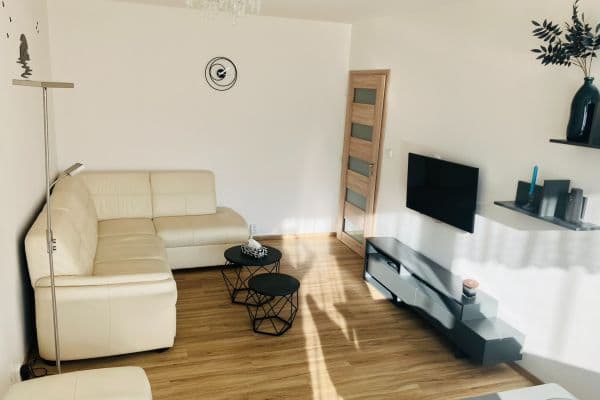 Pronájem bytu 3+kk 74 m², U Sluncové, Praha Pronájem bytu 3+kk 74 m², U Sluncové, Praha