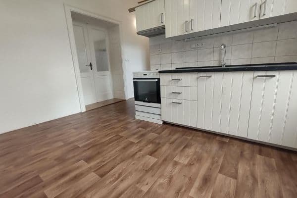 Pronájem bytu 2+1 75 m², Nádražní, Litoměřice Pronájem bytu 2+1 75 m², Nádražní, Litoměřice