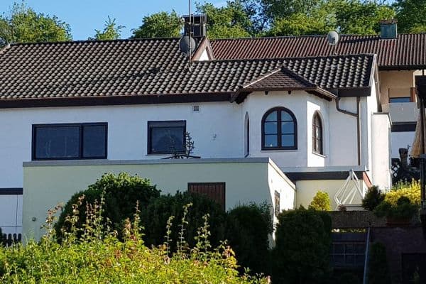 Prodej domu 210 m², pozemek 480 m², Ringstr., 9, Remshalden Prodej domu 210 m², pozemek 480 m², Ringstr., 9, Remshalden