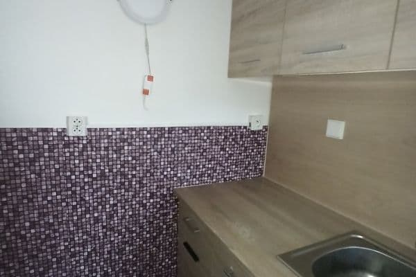 Pronájem bytu 2+kk 40 m², Františka Malíka, Most, Ústecký kraj Pronájem bytu 2+kk 40 m², Františka Malíka, Most, Ústecký kraj