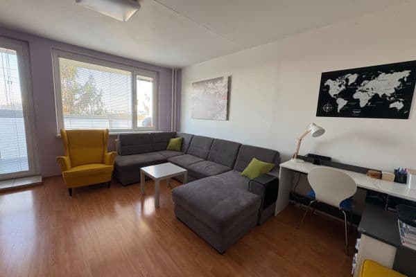 Pronájem bytu 3+1 77 m², Nad Opatovem, Praha Pronájem bytu 3+1 77 m², Nad Opatovem, Praha