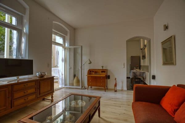 Prodej bytu 2+1 54 m², Ringbahnstr. 12, Berlin, Berlín Prodej bytu 2+1 54 m², Ringbahnstr. 12, Berlin, Berlín