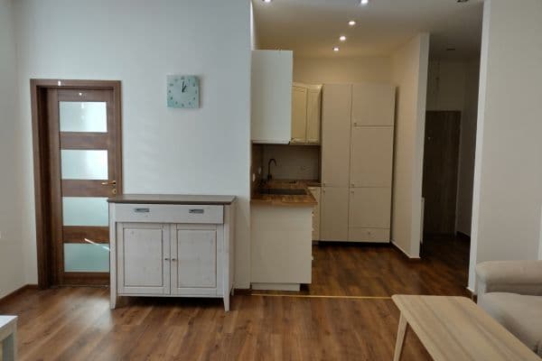 Pronájem bytu 2+kk 60 m², Cyrila Boudy, Kladno Pronájem bytu 2+kk 60 m², Cyrila Boudy, Kladno