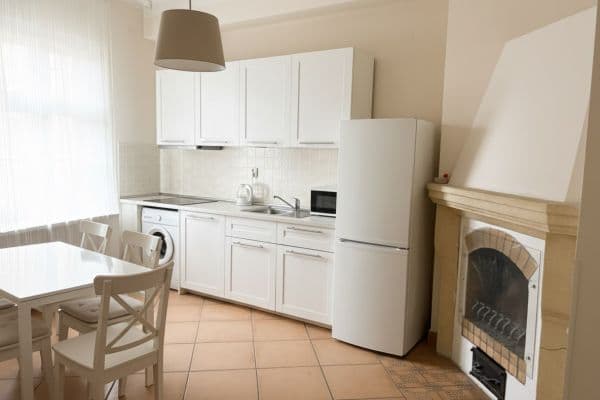 Pronájem bytu 80 m², Petrská, Praha Pronájem bytu 80 m², Petrská, Praha