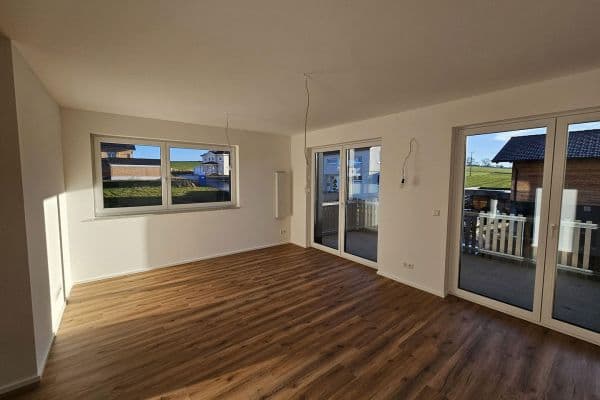 Pronájem bytu 3+1 69 m², Attenweiler Pronájem bytu 3+1 69 m², Attenweiler