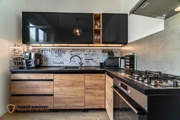 Pronájem bytu 2+1 54 m², Sokolská, Zlín, Zlínský kraj Pronájem bytu 2+1 54 m², Sokolská, Zlín, Zlínský kraj