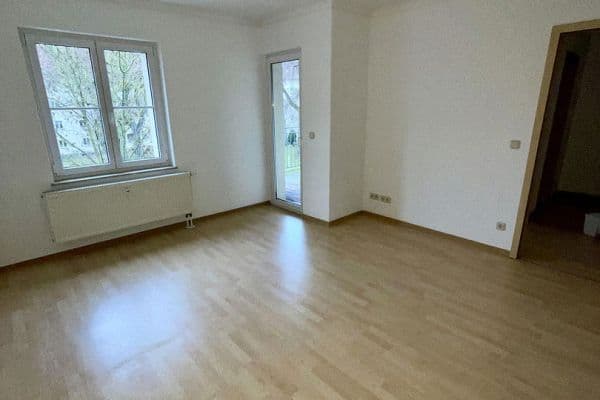 Pronájem bytu 2+1 52 m², Einsteinstraße 3, Leipzig, Sasko Pronájem bytu 2+1 52 m², Einsteinstraße 3, Leipzig, Sasko