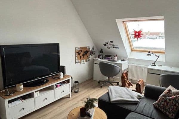 Pronájem bytu 2+1 48 m², Stieglitzstraße 105, Leipzig, Sasko Pronájem bytu 2+1 48 m², Stieglitzstraße 105, Leipzig, Sasko