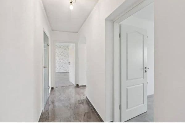 Prodej bytu 3+1 88 m², Langen Prodej bytu 3+1 88 m², Langen