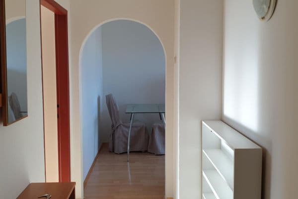 Pronájem bytu 2+1 61 m², Štefánikova, Zlín, Zlínský kraj Pronájem bytu 2+1 61 m², Štefánikova, Zlín, Zlínský kraj