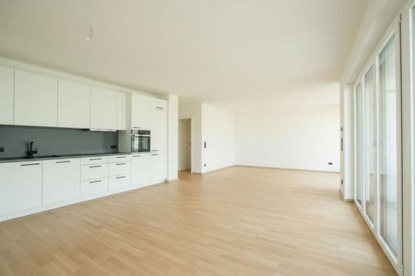 Pronájem bytu 3+1 104 m², Berlin, Berlín Pronájem bytu 3+1 104 m², Berlin, Berlín