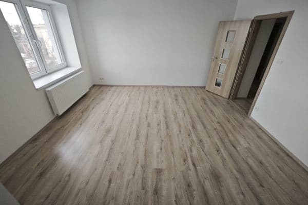 Pronájem bytu 3+kk 70 m², Ščerbovského, Ostrava Pronájem bytu 3+kk 70 m², Ščerbovského, Ostrava