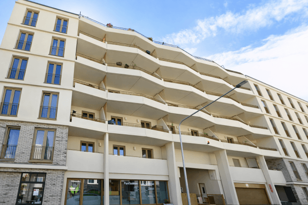 Pronájem bytu 1+1 44 m², Frankfurt am Main, Hessen Pronájem bytu 1+1 44 m², Frankfurt am Main, Hessen