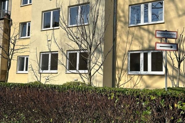 Pronájem bytu 4+1 165 m², Düsseldorf, Severní Porýní-Vestfálsko Pronájem bytu 4+1 165 m², Düsseldorf, Severní Porýní-Vestfálsko