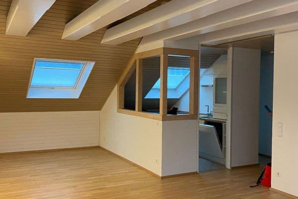 Prodej bytu 3+1 76 m², Stuttgart Prodej bytu 3+1 76 m², Stuttgart