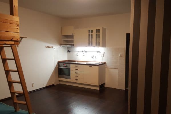Pronájem bytu 1+kk 32 m², bratří Sapáků, Brno Pronájem bytu 1+kk 32 m², bratří Sapáků, Brno