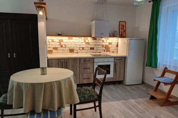 Pronájem bytu 1+kk 60 m², Merboltice Pronájem bytu 1+kk 60 m², Merboltice