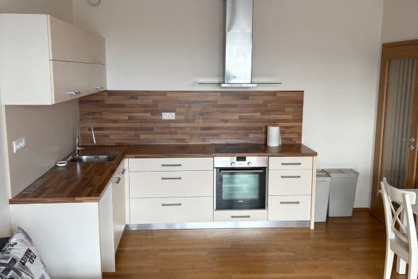 Pronájem bytu 2+kk 52 m², Klatovská, Brno Pronájem bytu 2+kk 52 m², Klatovská, Brno