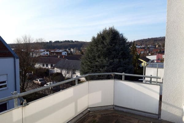 Pronájem bytu 1+1 30 m², Leonberg Pronájem bytu 1+1 30 m², Leonberg