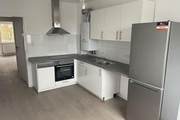 Pronájem bytu 2+1 57 m², Ludwigshafen Pronájem bytu 2+1 57 m², Ludwigshafen