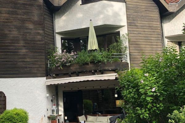 Prodej domu 144 m², pozemek 259 m², Wiesbaden Prodej domu 144 m², pozemek 259 m², Wiesbaden