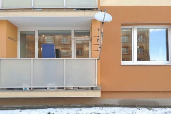 Prodej bytu 1+1 38 m², Zámecký vrch, Liberec Prodej bytu 1+1 38 m², Zámecký vrch, Liberec