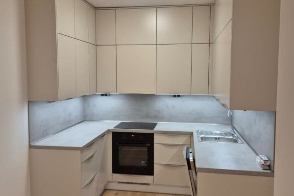 Pronájem bytu 2+kk 55 m², Čakovická, Praha 9 Pronájem bytu 2+kk 55 m², Čakovická, Praha 9