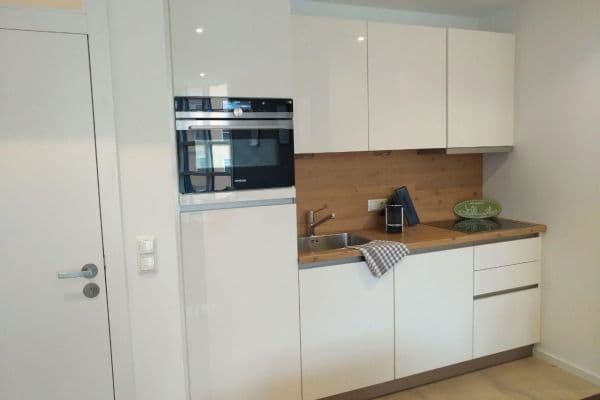 Pronájem bytu 2+1 36 m², Regensburg Pronájem bytu 2+1 36 m², Regensburg