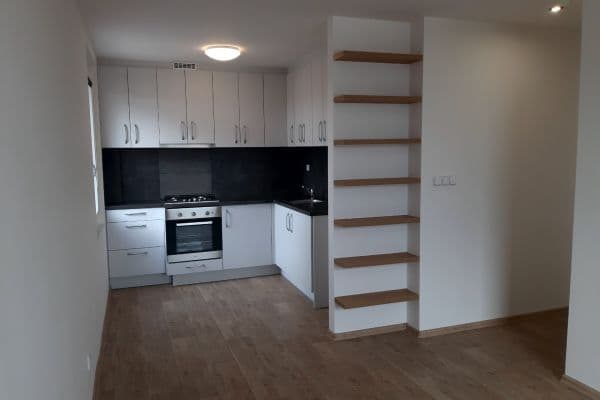 Pronájem bytu 2+kk 45 m², Palackého, Český Brod Pronájem bytu 2+kk 45 m², Palackého, Český Brod