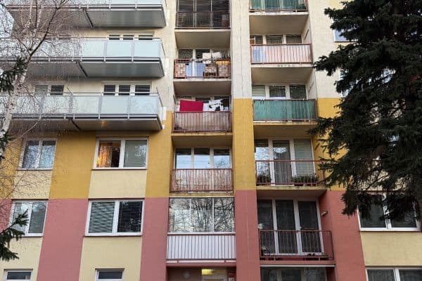 Prodej bytu 3+1 74 m², J. Buděšínského, České Budějovice Prodej bytu 3+1 74 m², J. Buděšínského, České Budějovice