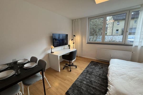 Pronájem bytu 1+1 27 m², Triftstr. 51, Frankfurt am Main, Hessen Pronájem bytu 1+1 27 m², Triftstr. 51, Frankfurt am Main, Hessen