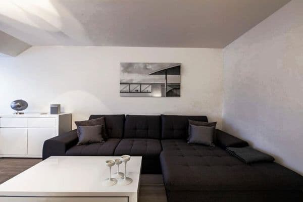 Pronájem bytu 2+1 68 m², Köln, Severní Porýní-Vestfálsko Pronájem bytu 2+1 68 m², Köln, Severní Porýní-Vestfálsko