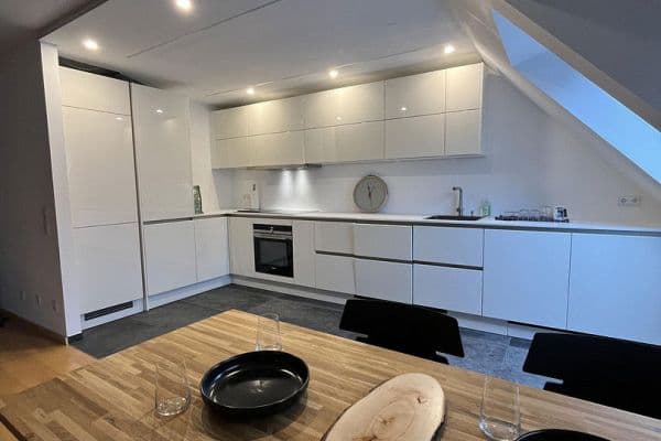 Prodej bytu 4+1 104 m², D3, Mannheim Prodej bytu 4+1 104 m², D3, Mannheim