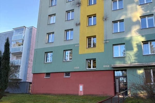 Pronájem bytu 3+1 65 m², Wolkerova, Žďár nad Sázavou, Kraj Vysočina Pronájem bytu 3+1 65 m², Wolkerova, Žďár nad Sázavou, Kraj Vysočina